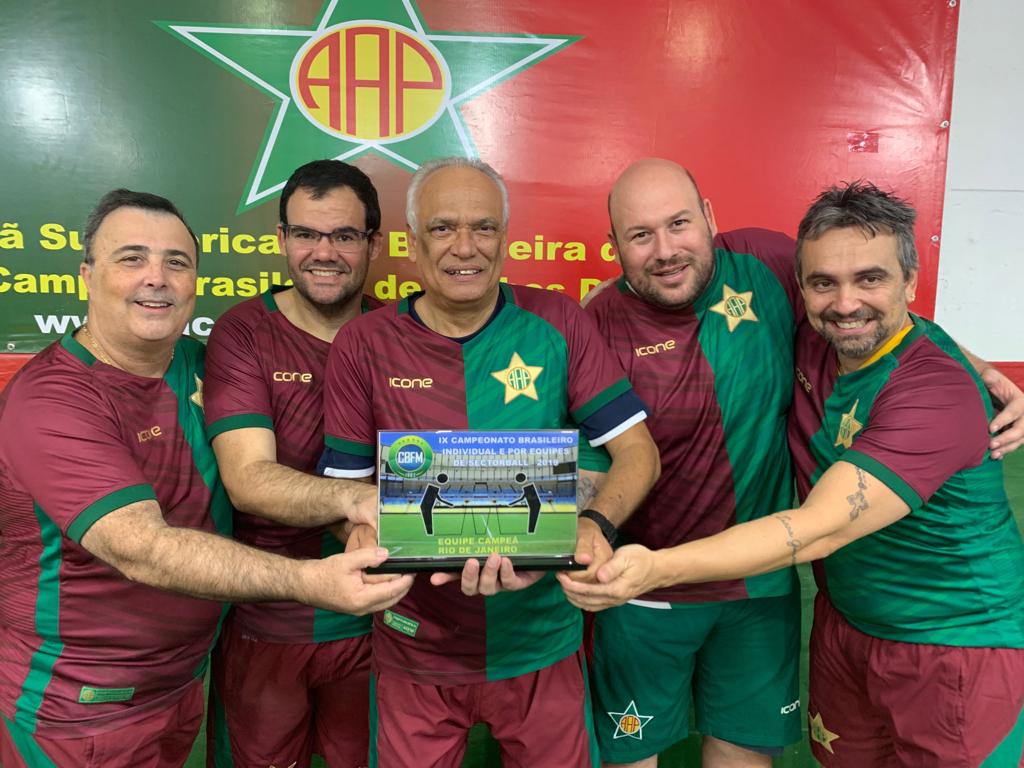 Toninho, Alenio Cheble, Pedro Carlos, Edno Souza e Horácio Júnior conquistaram bicampeonato // Foto: Asscom Portuguesa