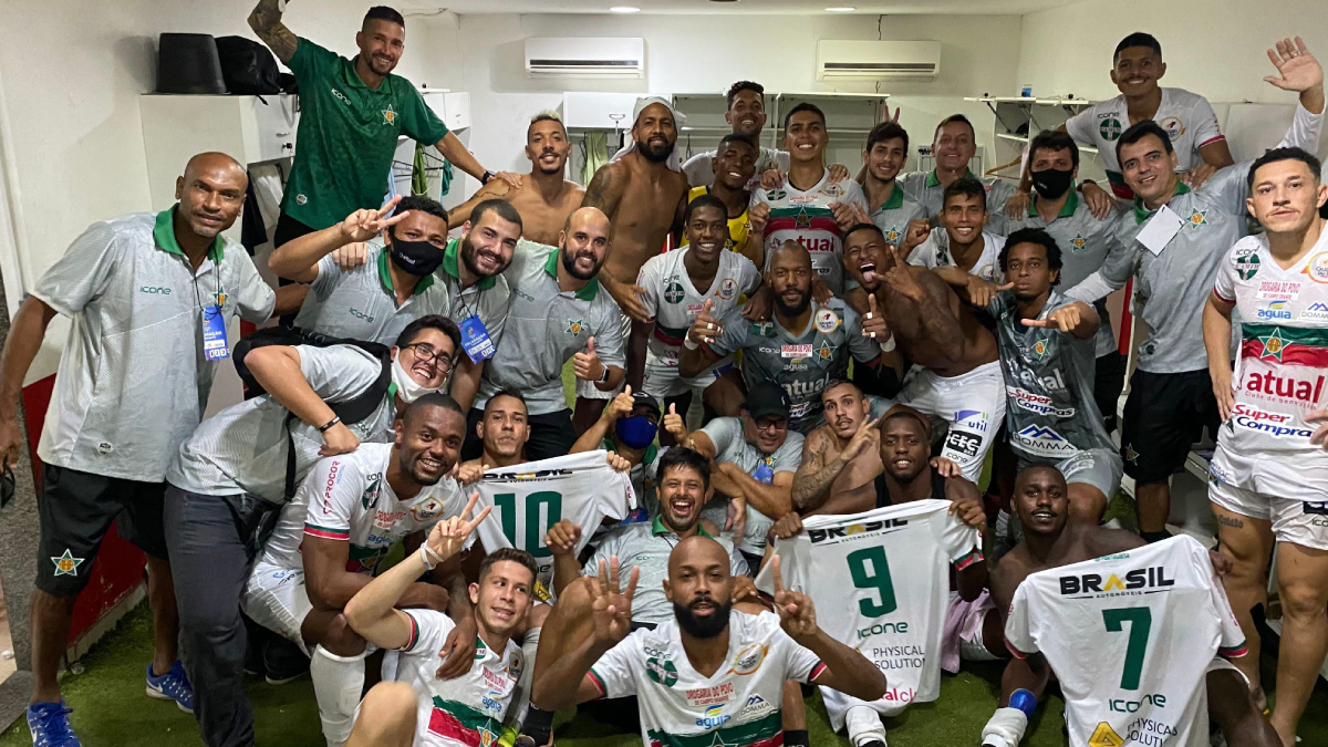 Parte da equipe que conquistou a melhor campanha da Lusa no Campeonato Carioca em 2021