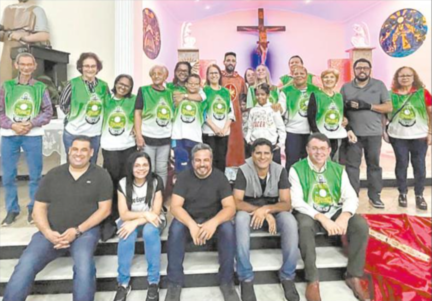 O Grupo de Oração Esperança, que se reúne todas as segundas-feiras na Paróquia São José Operário após às 19h, completou 39 anos recentemente. Parabéns!
