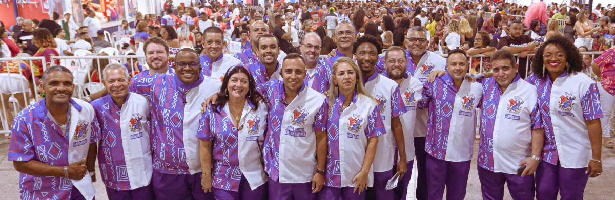 Parte da equipe de harmonia da União da Ilha para o Carnaval de 2024