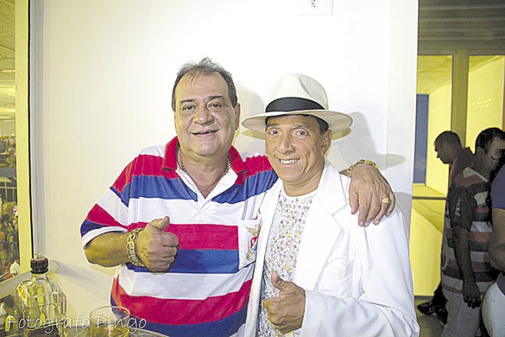 Presidente Ney com o passista Luciano Lacraia