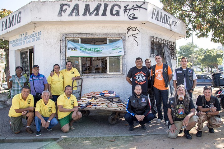 Motoclubes, unidos em ação solidária, arrecadaram mais de 80 quilos de alimentos doados para a Famig, presidida por Gutemberg Mendes. Comunidades beneficiadas: Praia da Rosa, Dendê e Sapucaia