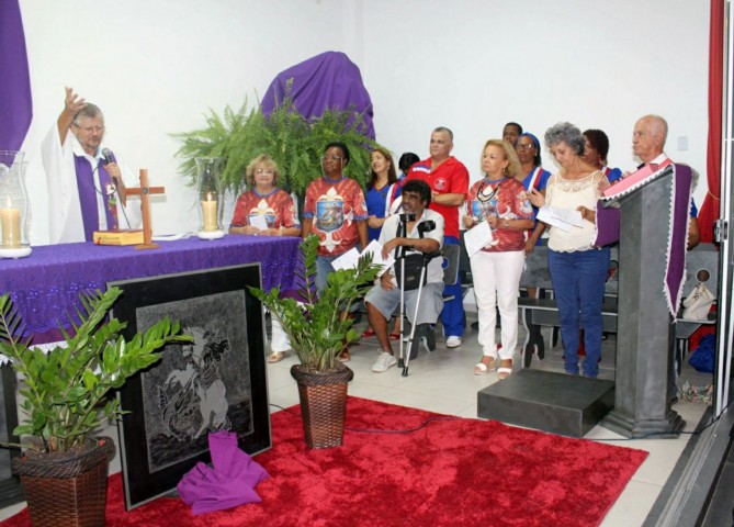 Padre Liseu celebrou a missa de comemoração junto a componentes da União