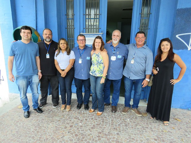 O Subsecretário de Saúde Complementar, Dr. João Araújo visitou duas unidades de saúde da Ilha para ouvir dos profissionais o que é necessário para melhorias