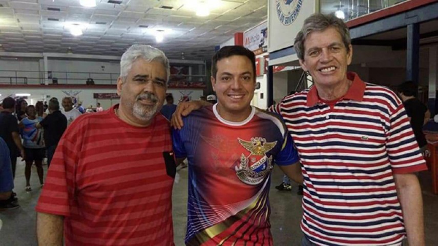 O vice-presidente Marcelo Vinhaes, Leandro Azevedo e o presidente Djalma Falcão