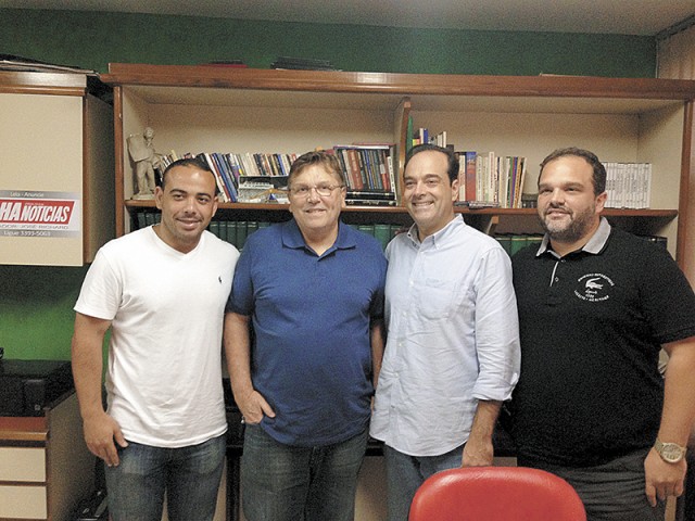 Visita à redação - José Richard e Daniel Balbi receberam o Subprefeito da Ilha, Nelson Miraldi, e o atual Secretário de Transportes, Carlos Osório, na redação do Ilha Notícias, no último sábado de novembro (30)
